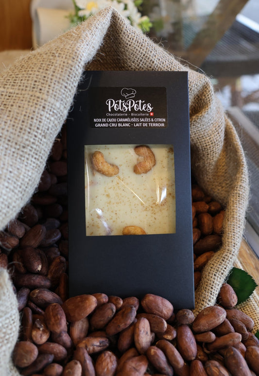 Grand Cru Riegel 🇨🇭 Opus 35 % Milch aus der Region, gesalzene karamellisierte Cashewnüsse und Zitrone 🍋